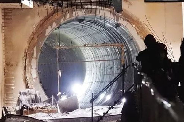 什么掘進(jìn)設備適合公路隧道施工，適合隧道掘進(jìn)的設備有哪些_隧道掘進(jìn)機